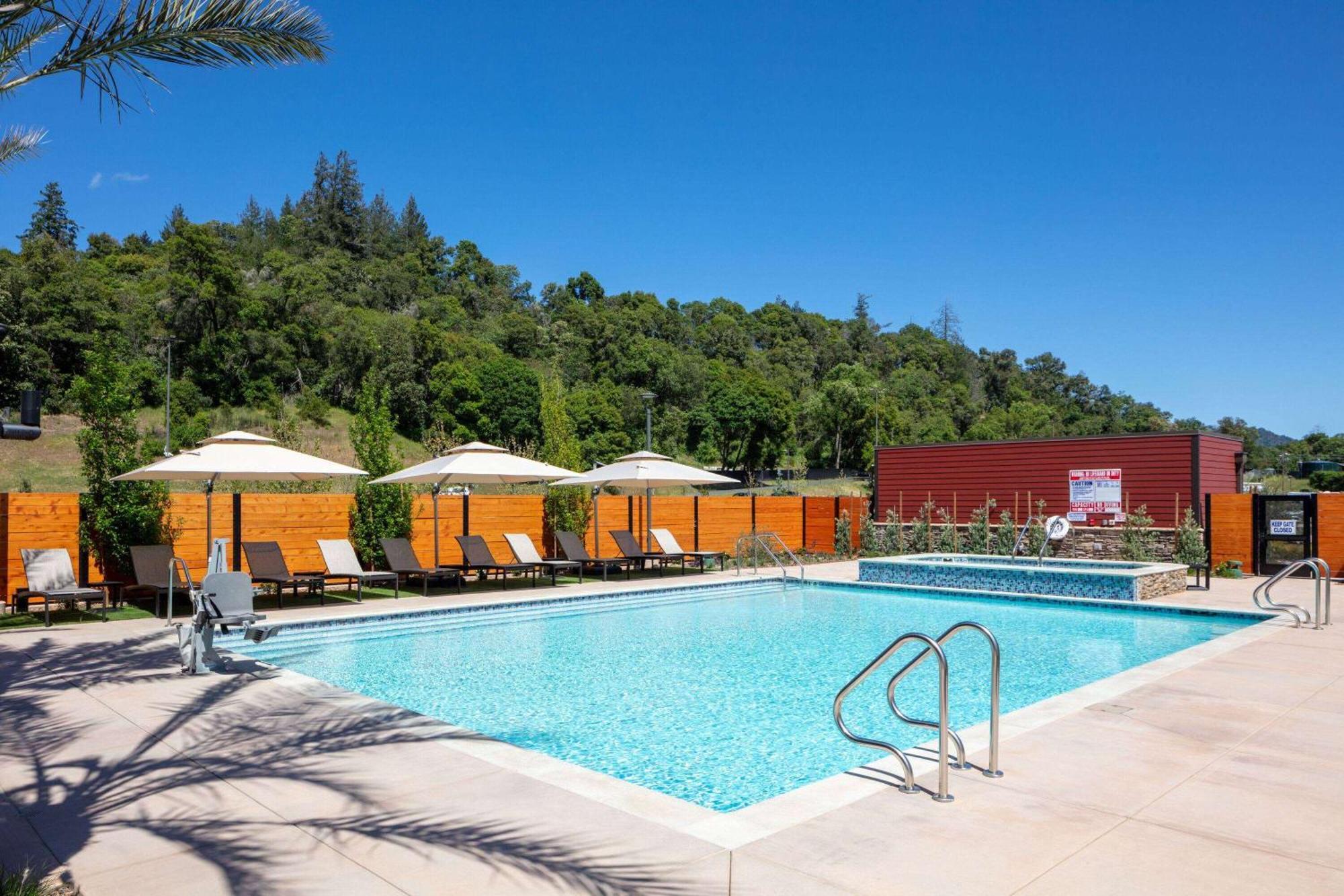 Wyndham Garden Redwood Valley - Ukiah Esterno foto